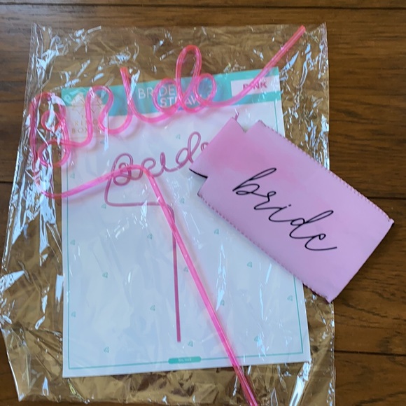 Bachelorette party essentials - Picture 5 of 7